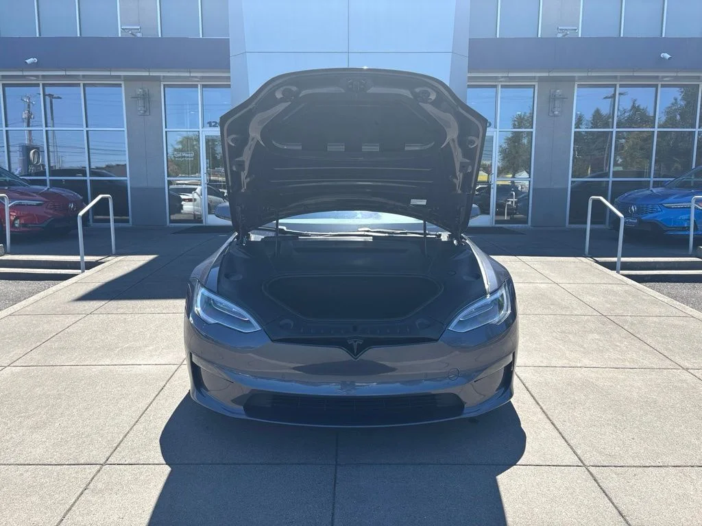 Used 2022 Gray Tesla LONG RANGE image 3