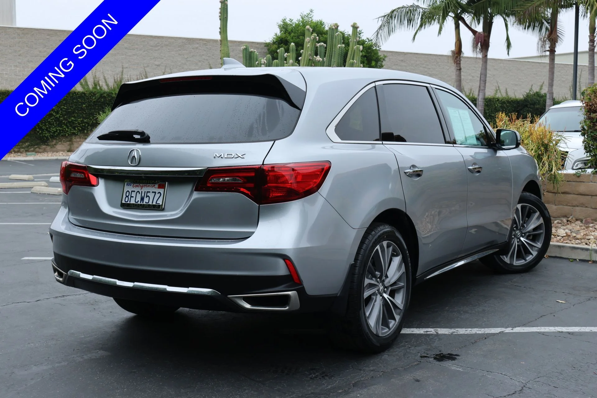 Certified Used 2018  Acura 3.5L image 2