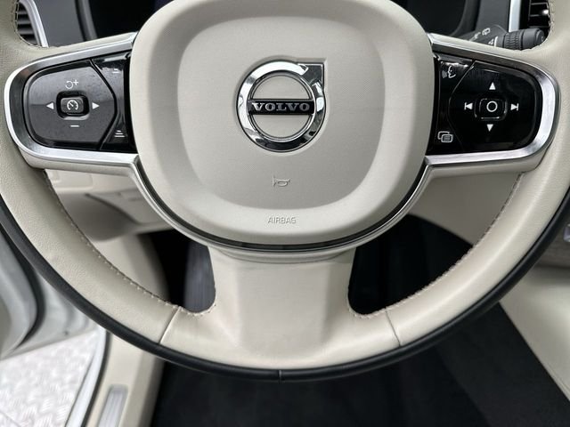 Used 2023 White Volvo Ultimate image 14
