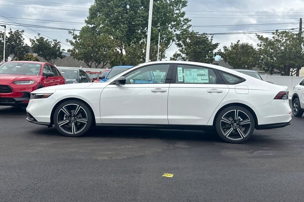 New 2026 Platinum White Pearl Honda SE image 7