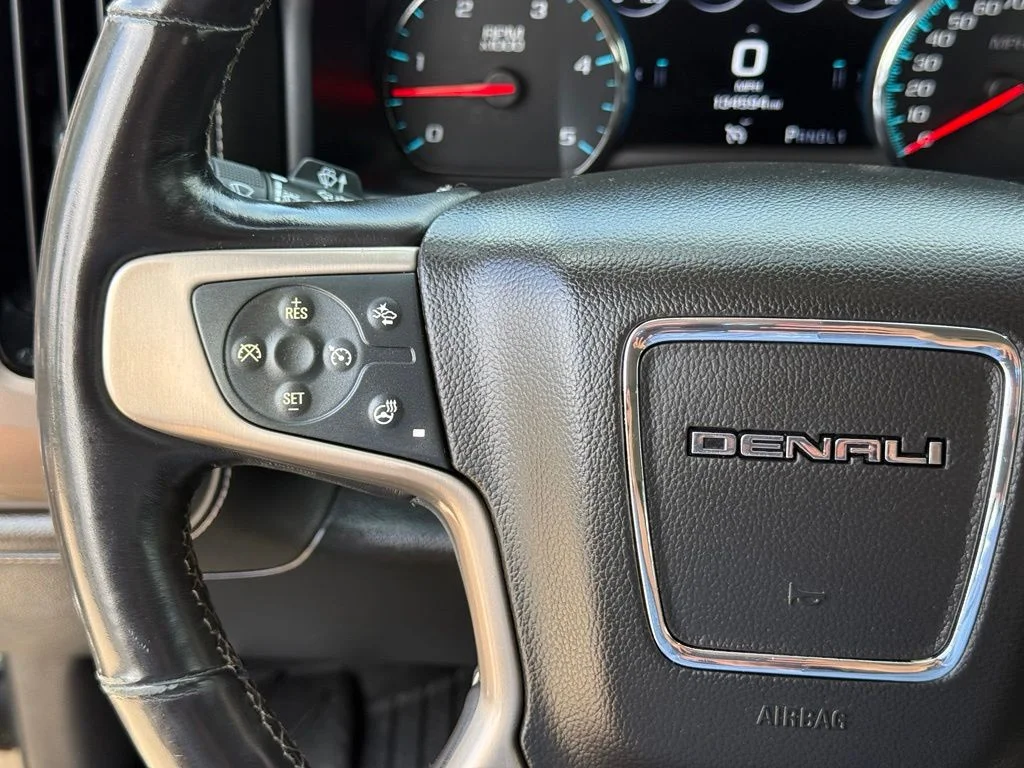 Used 2018 Black GMC Denali image 18