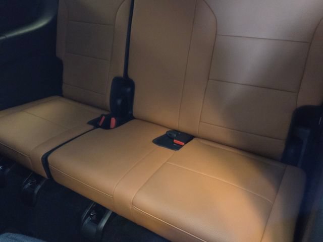 2027 Chevrolet Traverse Z71 - Photo 9