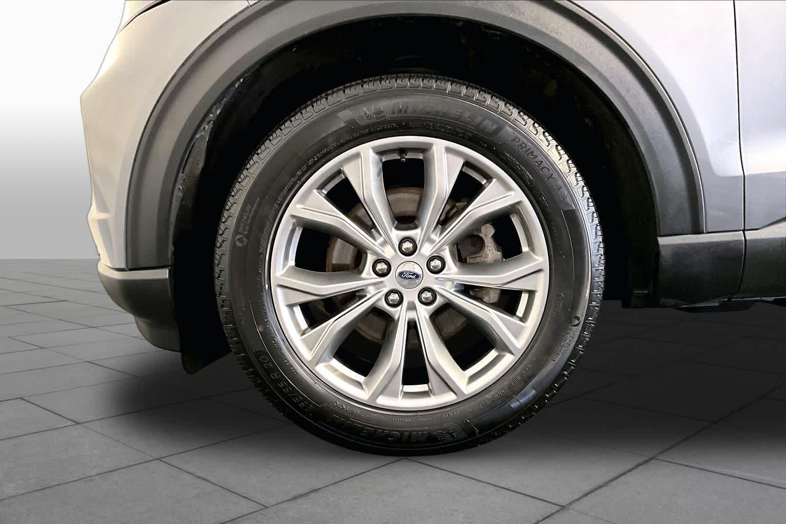 Used 2022 Carbonized Gray Ford Limited image 11