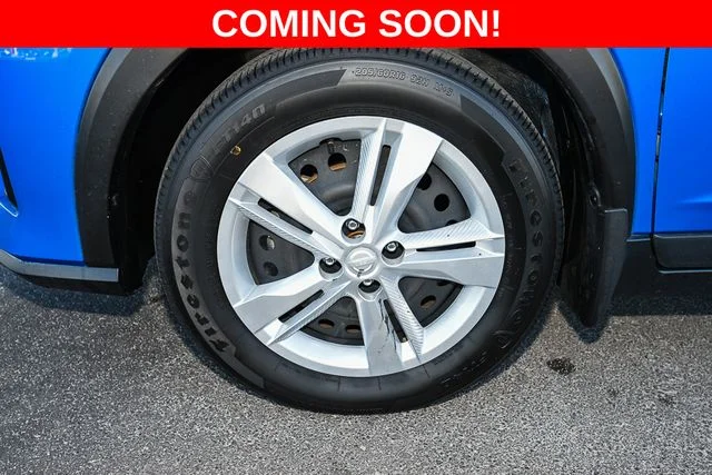 Used 2021 Blue Nissan S image 11