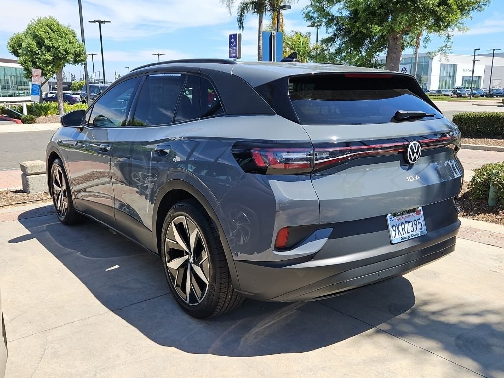 Used 2023 Volkswagen ID.4 PRO S with VIN 1V2VMPE84PC052028 for sale in Santa Ana, CA
