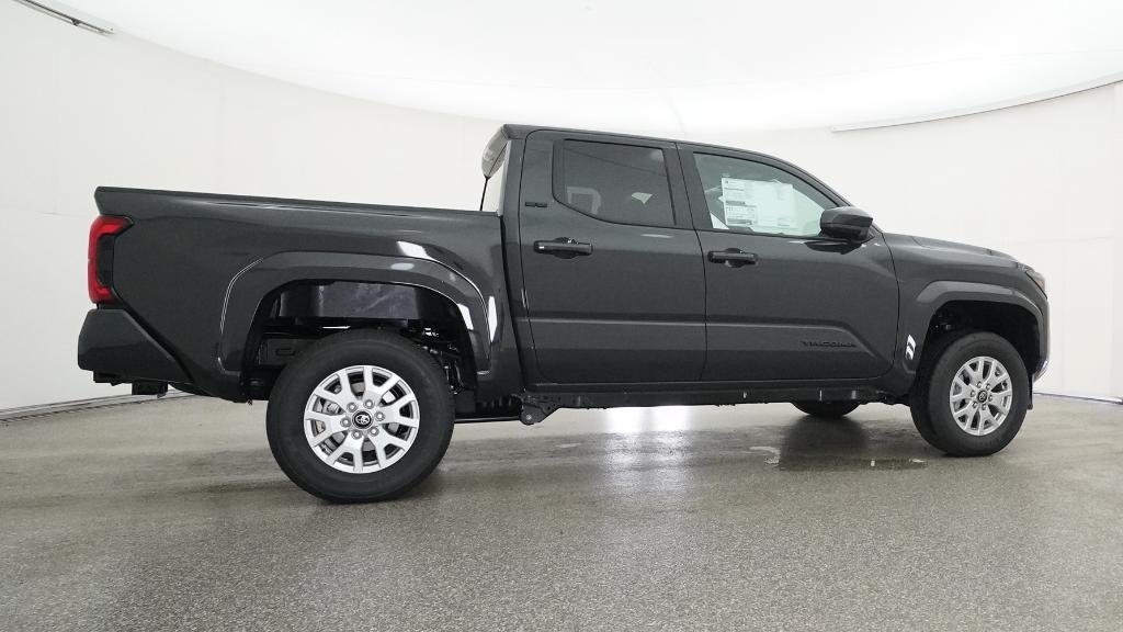 2025 Toyota Tacoma SR5 - Photo 33