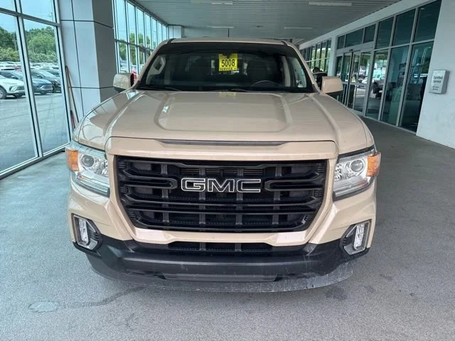 Used 2022 Desert Sand Metallic GMC Elevation image 2
