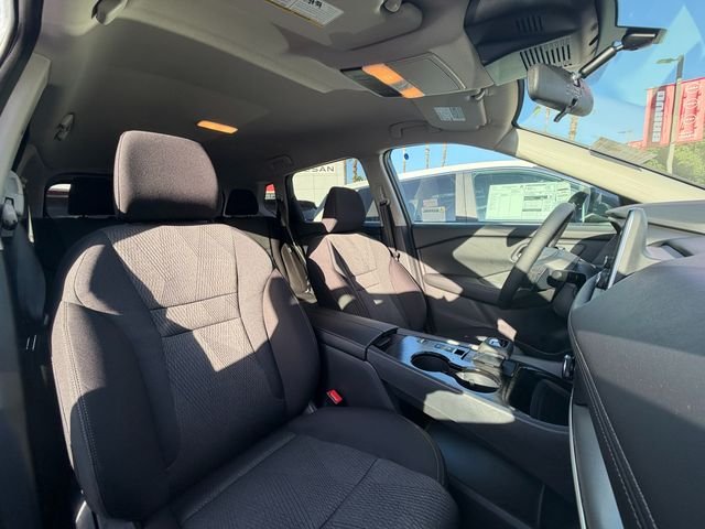 New 2026 Boulder Gray Pearl Nissan SV image 28