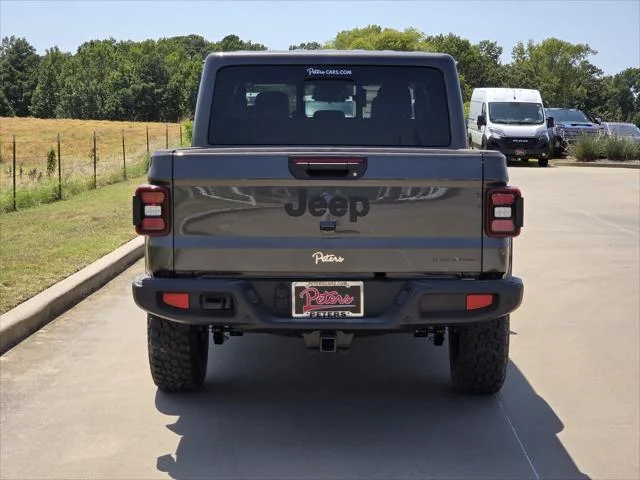 New 2026 Granite Crystal Metallic Clear-Coat Exterior Paint Jeep Texas Trail image 4