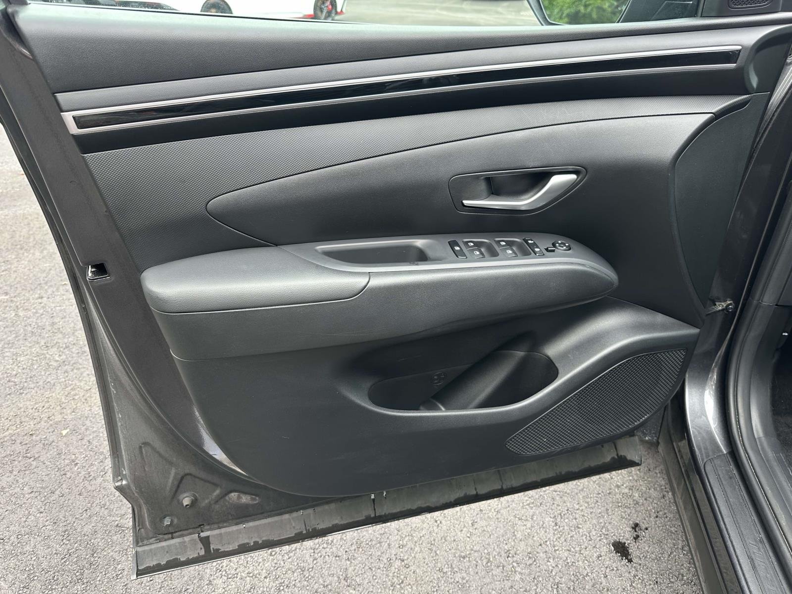 Used 2023 Gray Hyundai SEL image 14