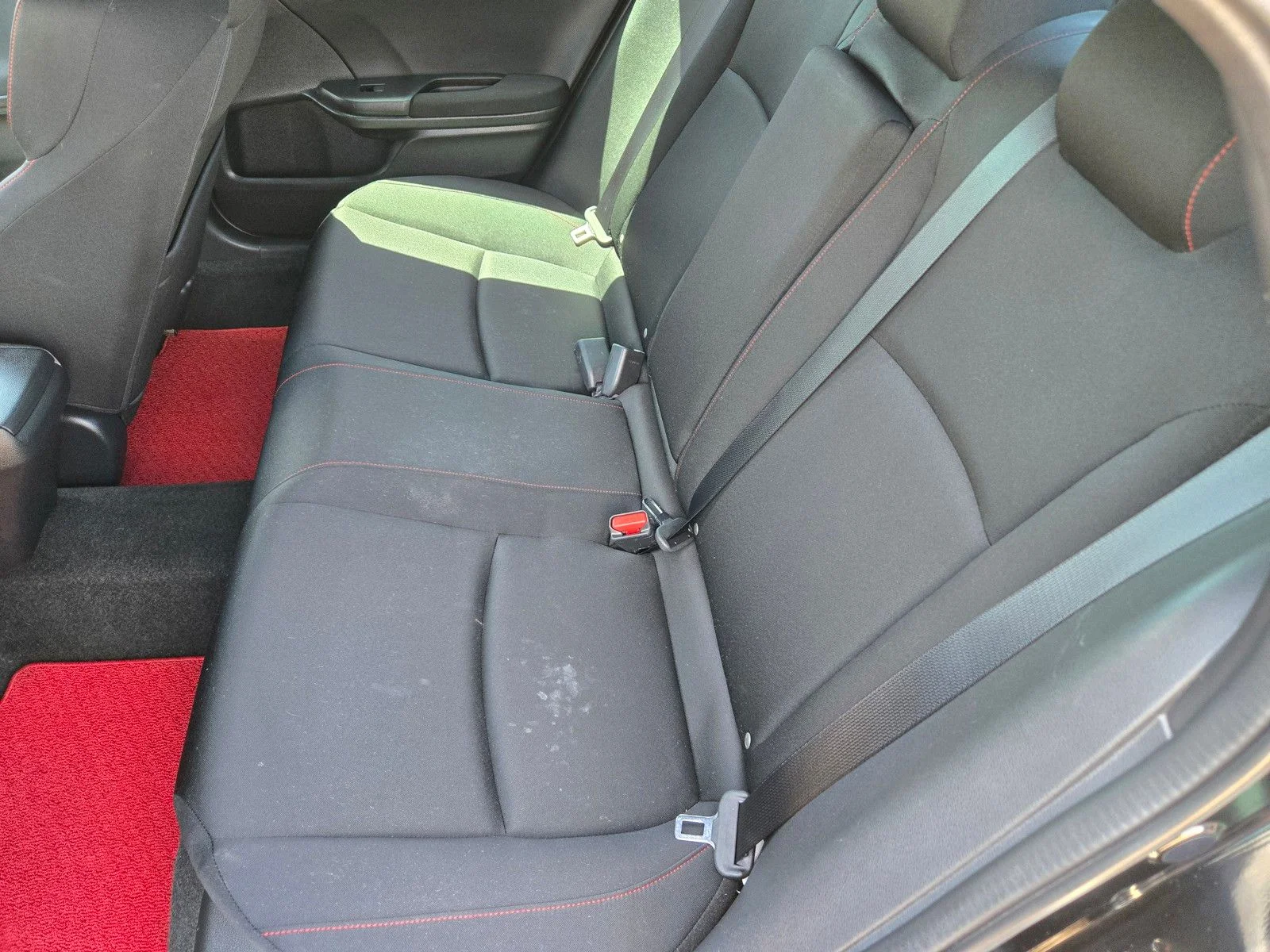 Used 2018 Crystal Black Pearl Honda Si image 13