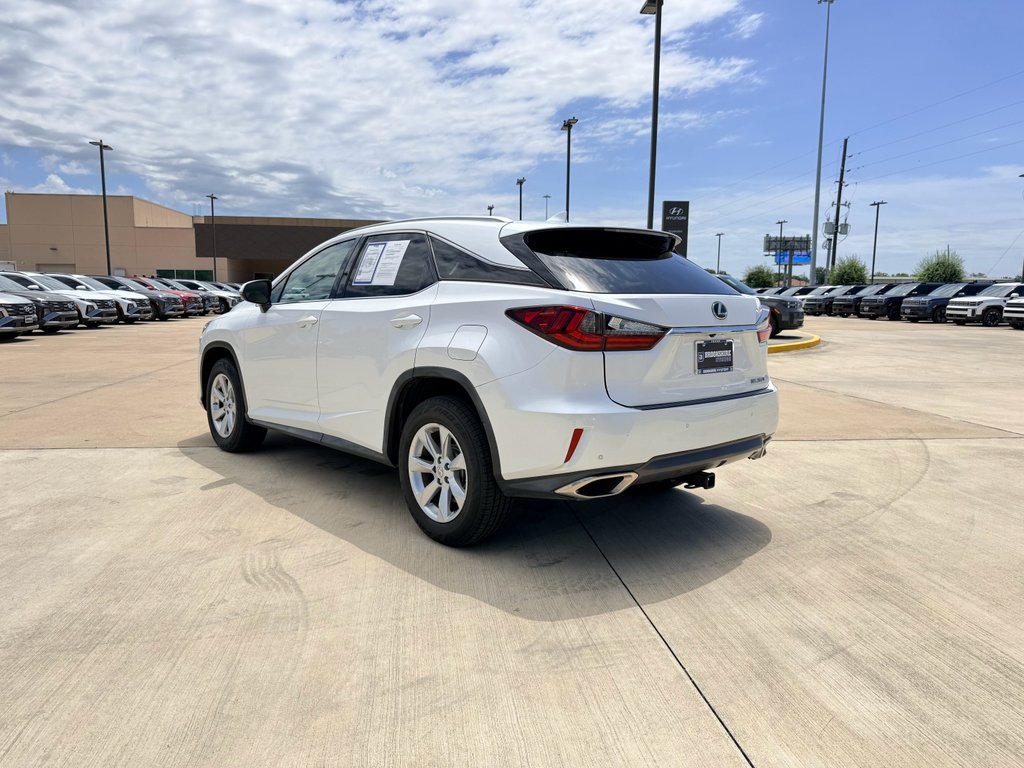 Used 2016 Eminent White Pearl Lexus Base image 8