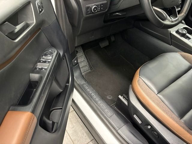 Used 2025 White Ford Outer Banks image 10