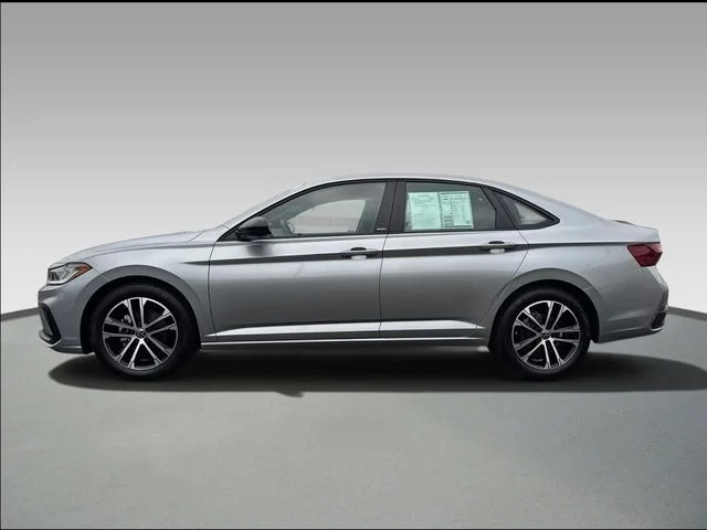 Used 2026 Silver Volkswagen 1.5T Sport image 3