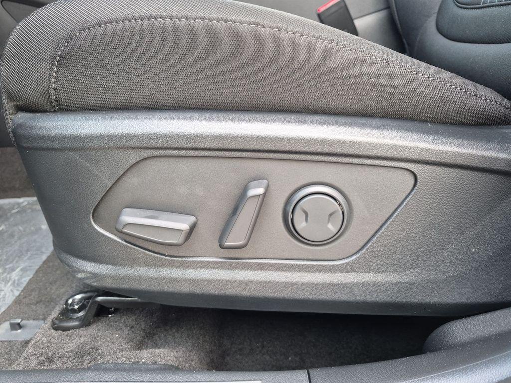 New 2026 Green Hyundai SEL FWD image 16