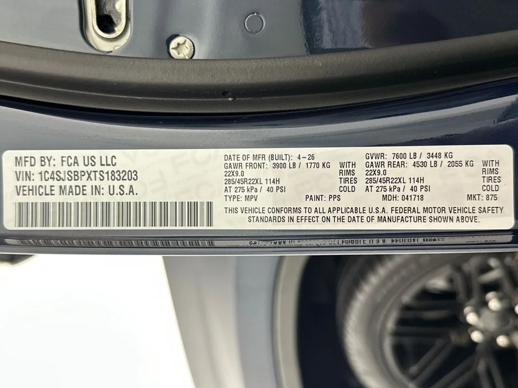 New 2026 Fathom Blue Pearl-Coat Exterior Paint (Late Availability) Jeep Limited Reserve image 12