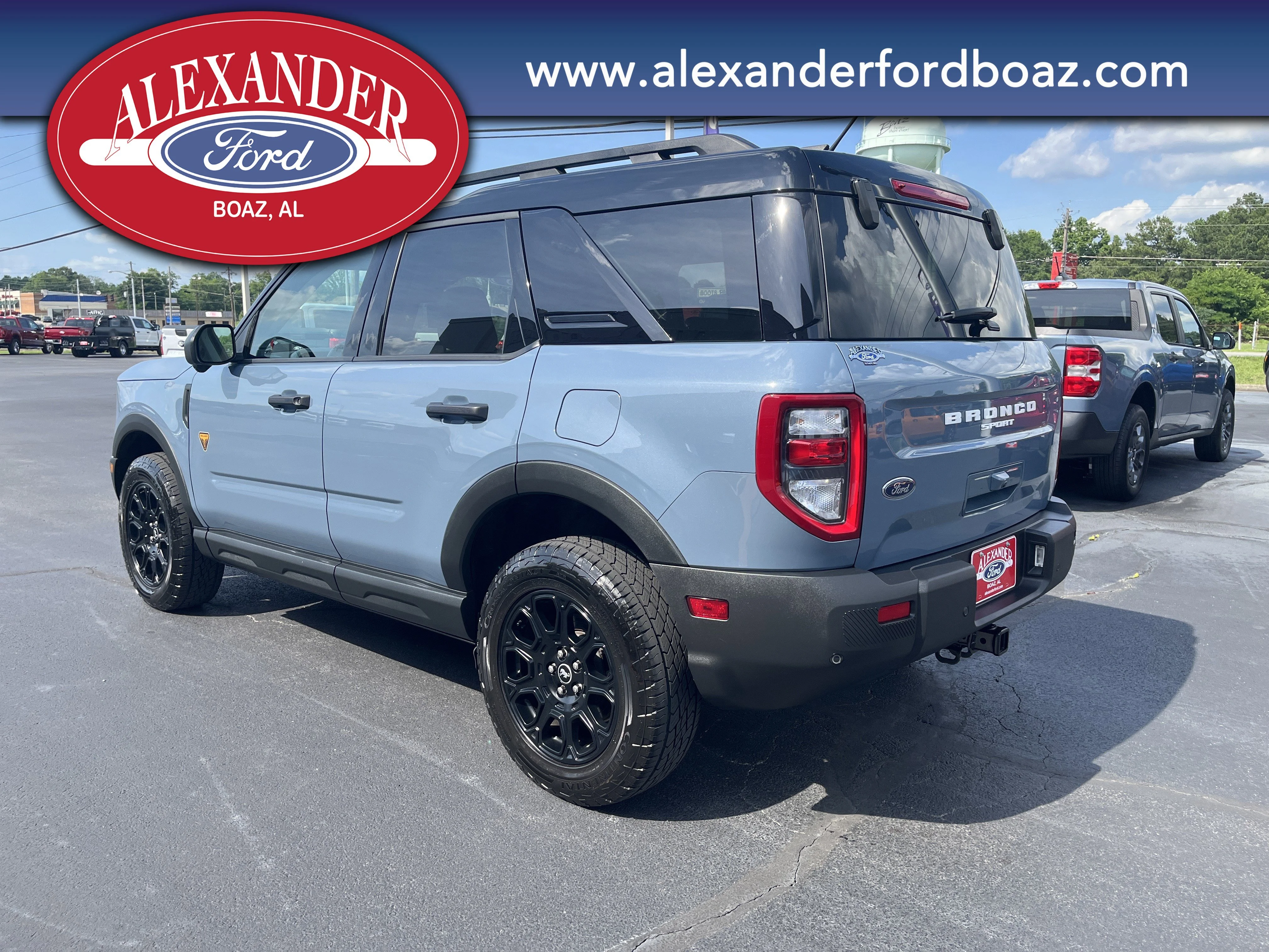 Used 2025 Blue Ford Badlands image 4