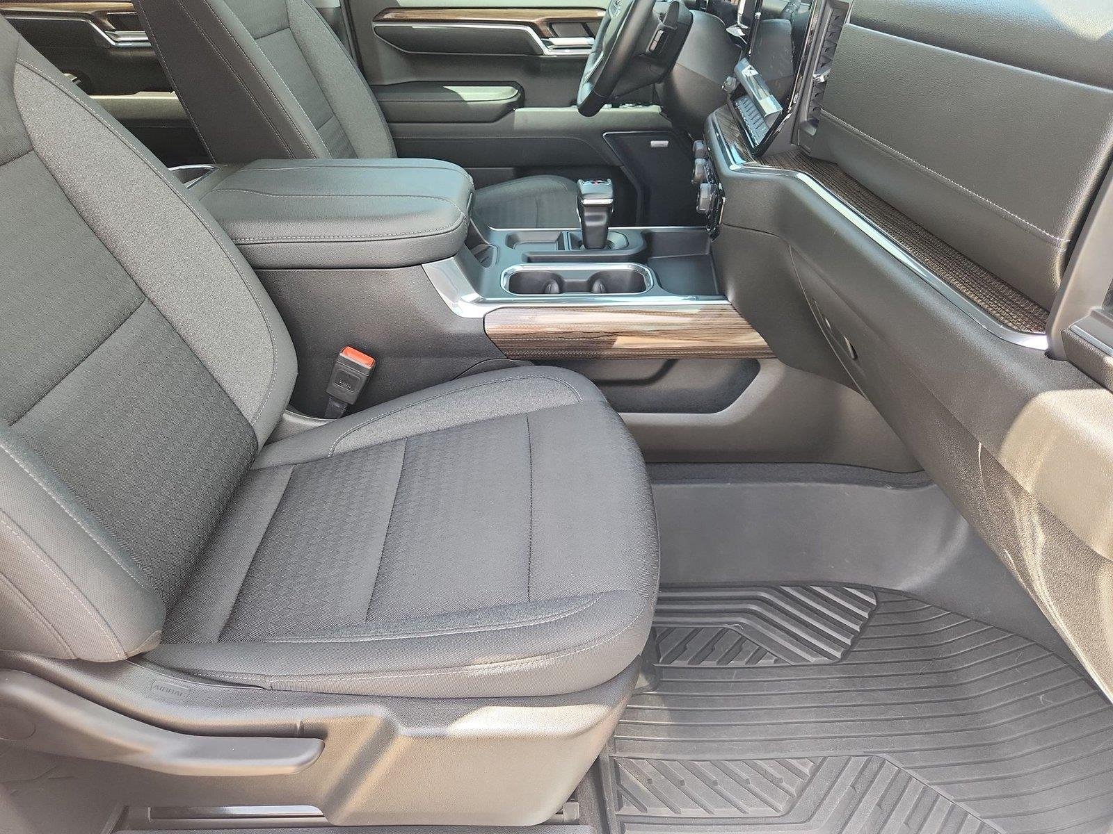 2023 Chevrolet Silverado 1500 RST - Photo 28