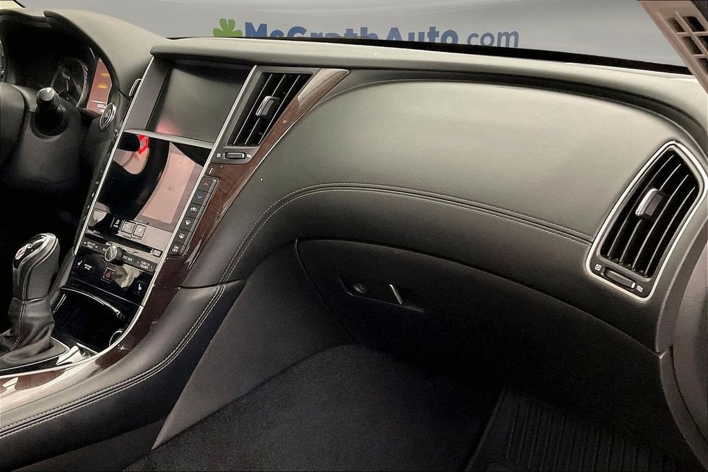 Used 2018 Black INFINITI 3.0t LUXE image 21