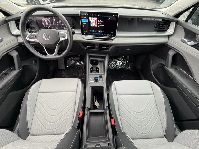 New 2026 Silver Volkswagen 2.0T SE image 12