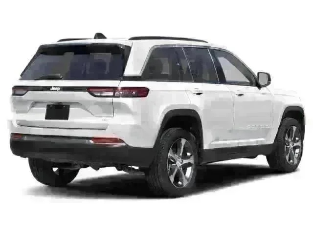 New 2026 Bright White Clear-Coat Exterior Paint Jeep Limited image 2