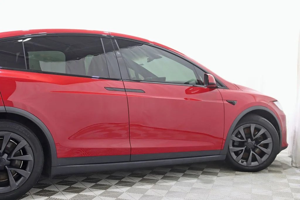 2022 Tesla Model X Plaid