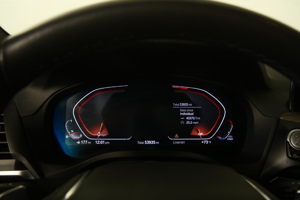 Used 2021 Dark Graphite Metallic BMW sDrive30i image 18