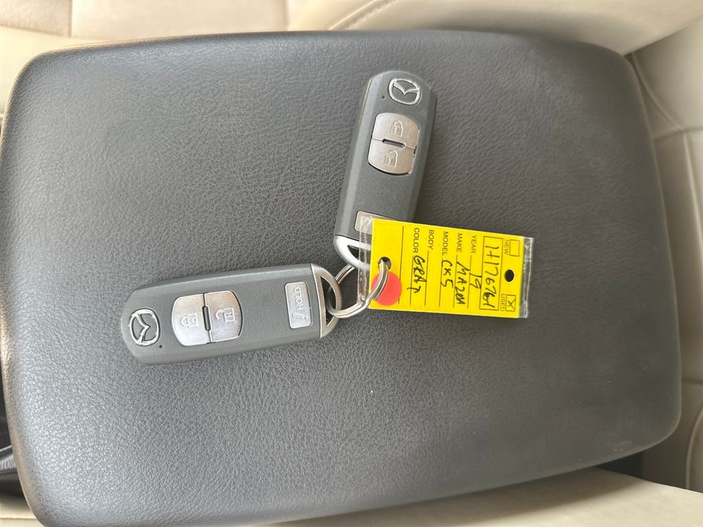 Used 2019 Machine Gray Metallic Mazda Touring image 13