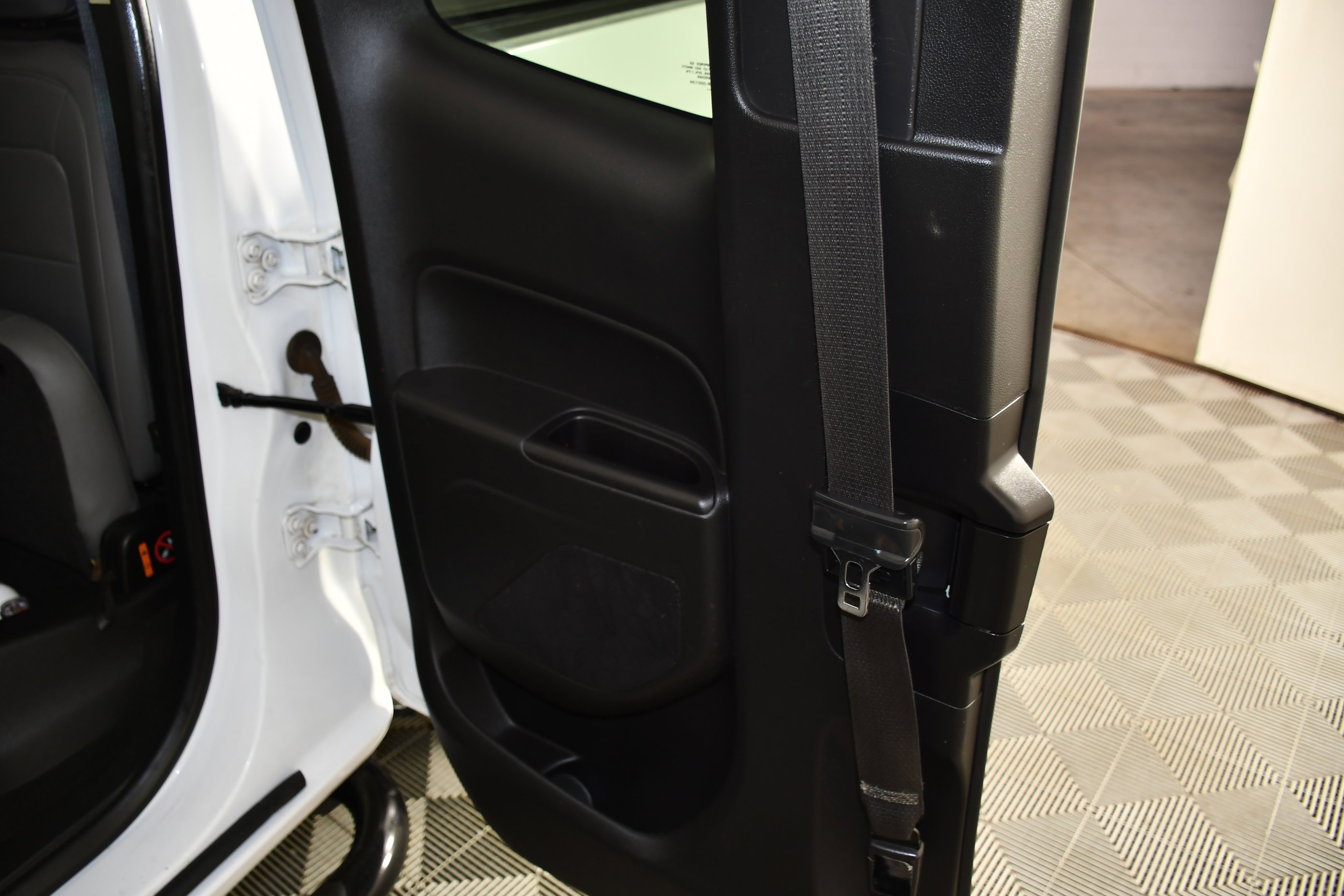 Used 2015 Summit White Chevrolet 2WD WT image 47