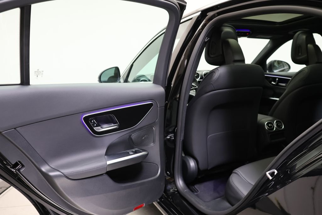 2026 Mercedes-Benz C-Class Sedan C 300 - Photo 43