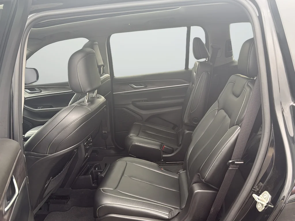 Used 2023 Black Jeep Limited image 17