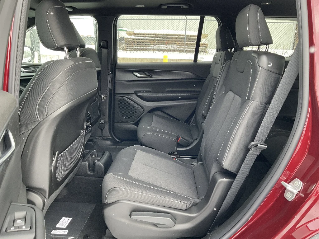 New 2026 Velvet Red Pearlcoat Jeep Altitude 4x4 image 9