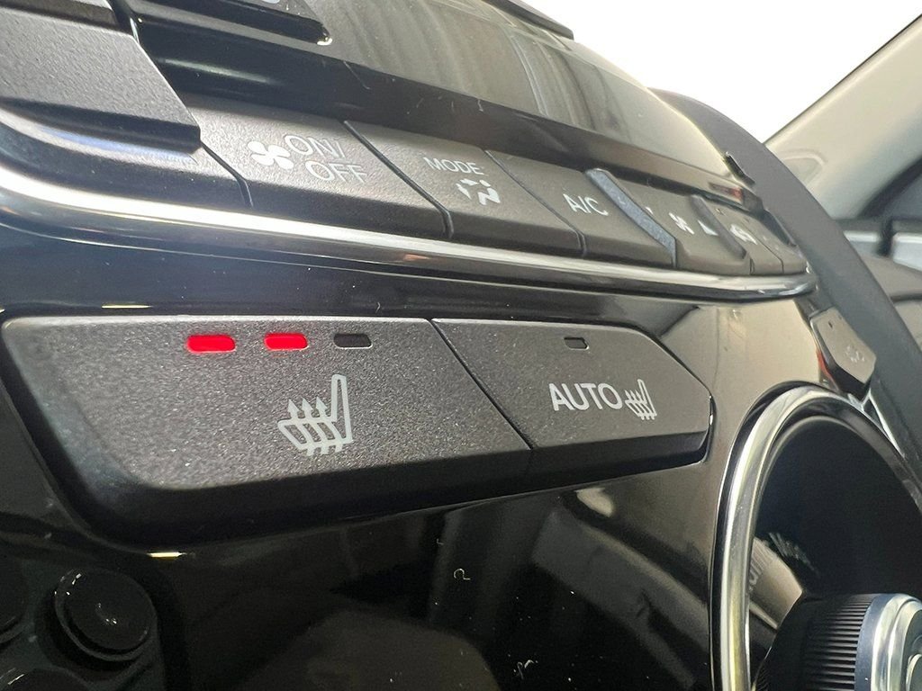 New 2026 Platinum White Pearl Acura Technology Package image 25