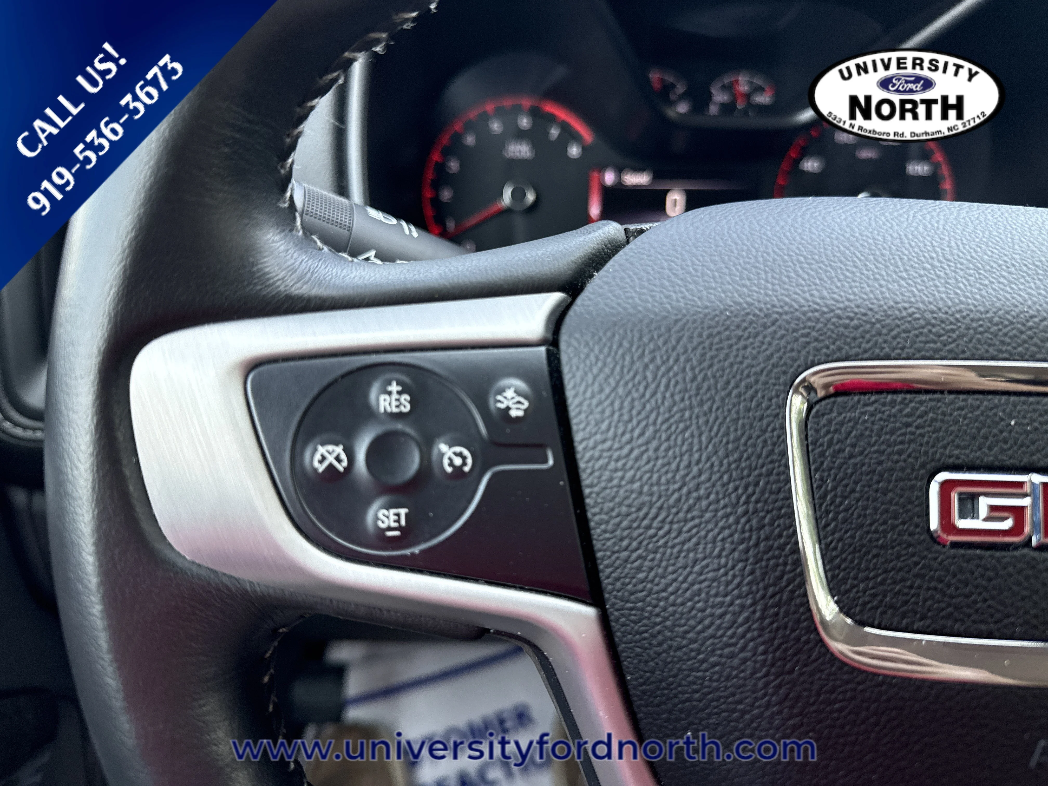 Used 2015 Summit White GMC 4WD SLT image 26