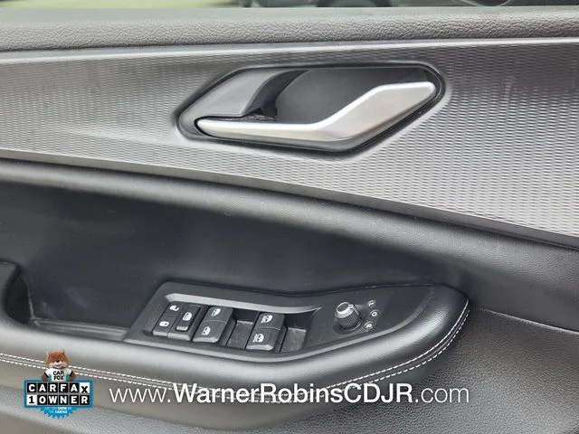 Used 2024 Silver Jeep Laredo image 31