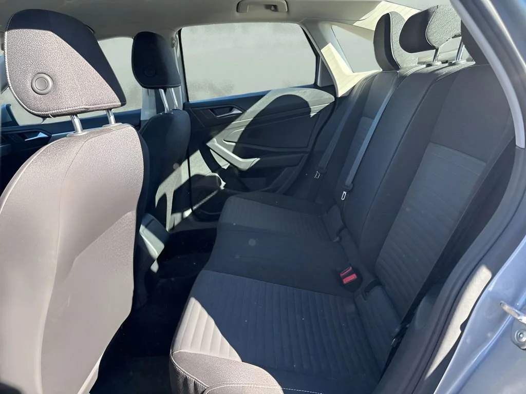 Used 2024 Silver Volkswagen S image 10