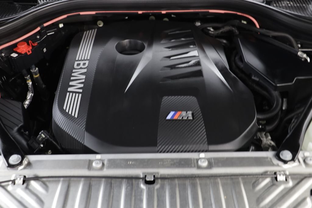 Certified Used 2026 Black Sapphire Metallic BMW M50 xDrive image 21
