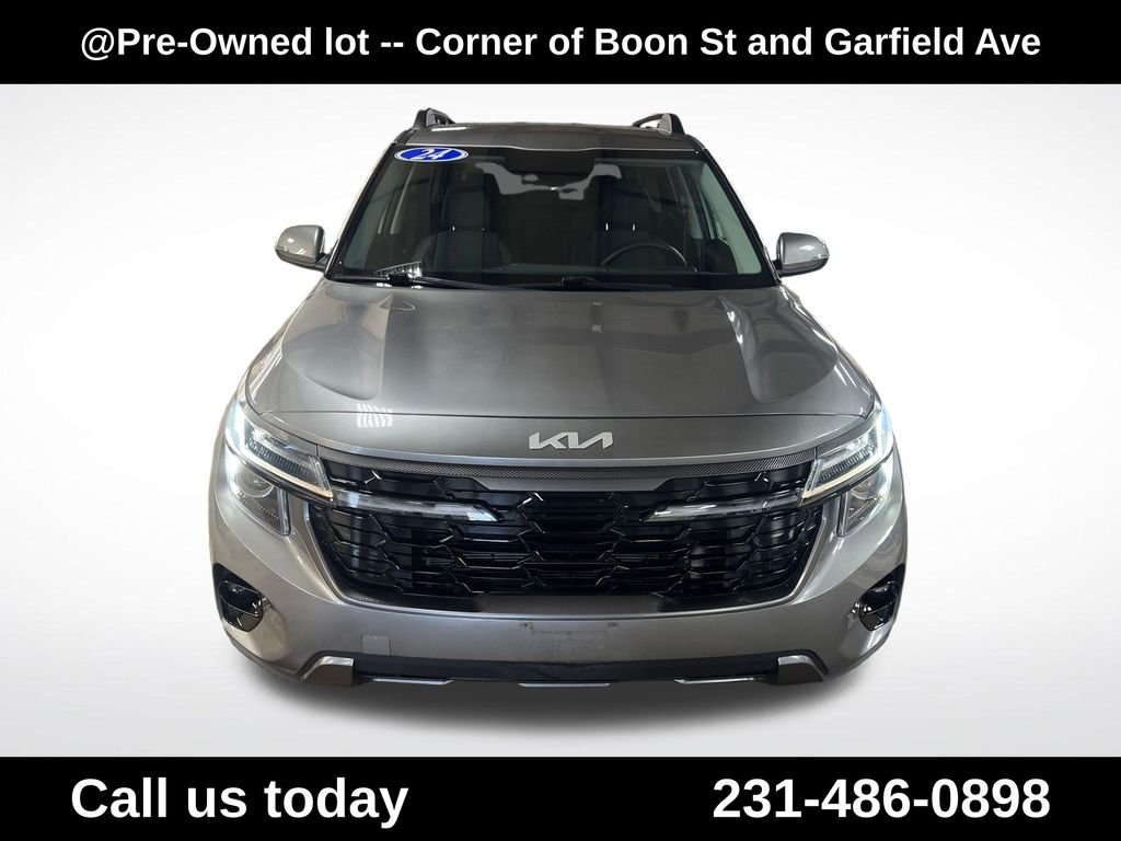 Used 2024 Gray Kia X-Line image 8