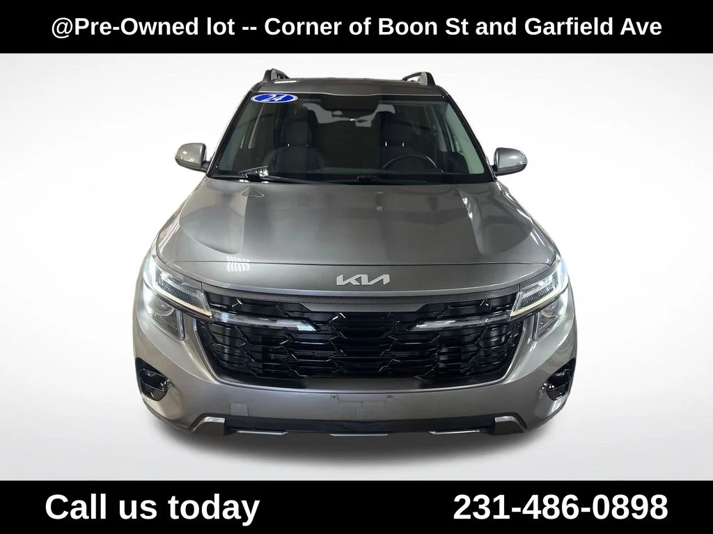 Used 2024 Gray Kia X-Line image 8