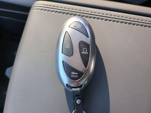 New 2026 Silver Hyundai SE image 22