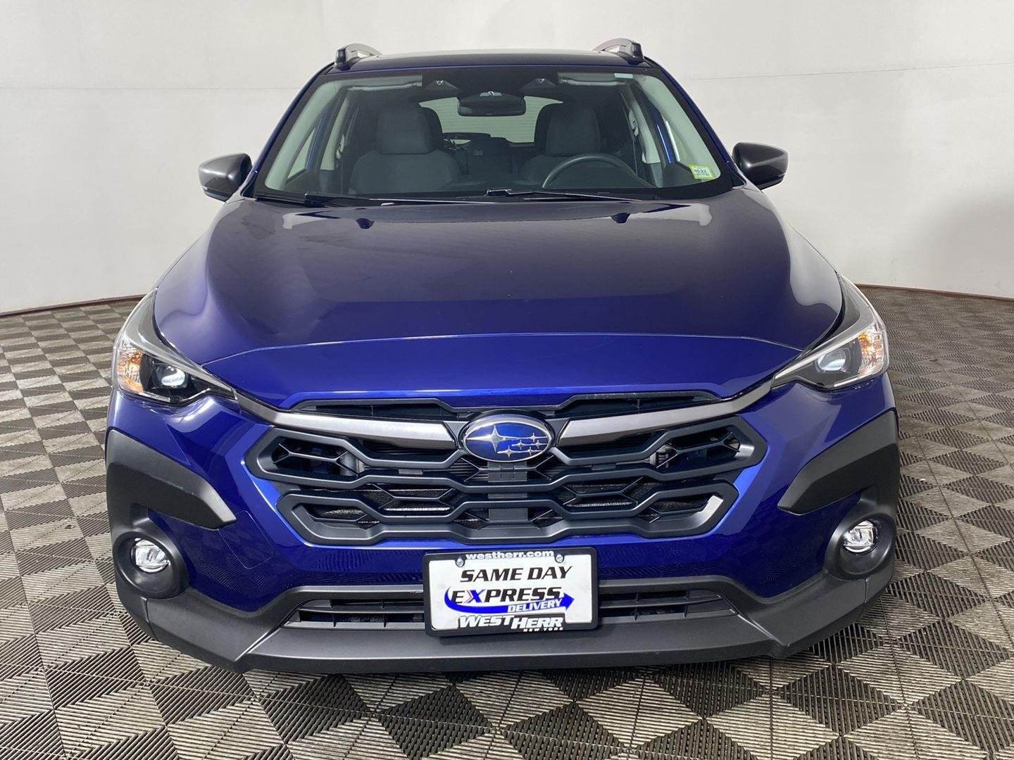 Used 2025 Sapphire Blue Pearl Subaru Premium image 11