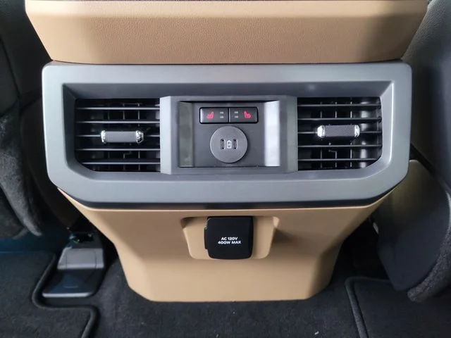 New 2026 White Metallic Ford Lariat image 16