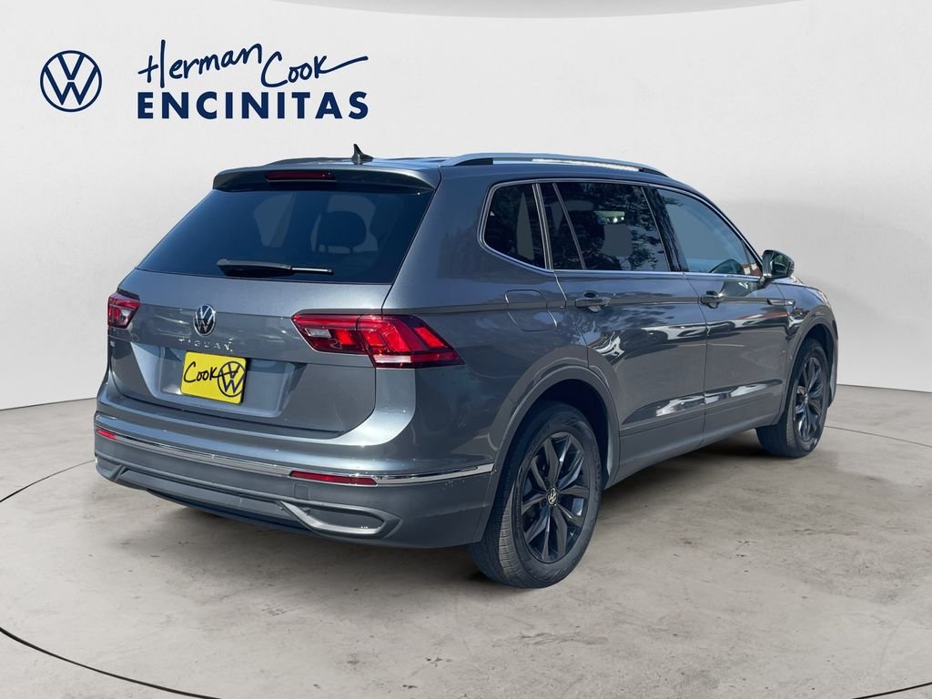 Certified Used 2023 Platinum Gray Metallic Volkswagen 2.0T SE image 5