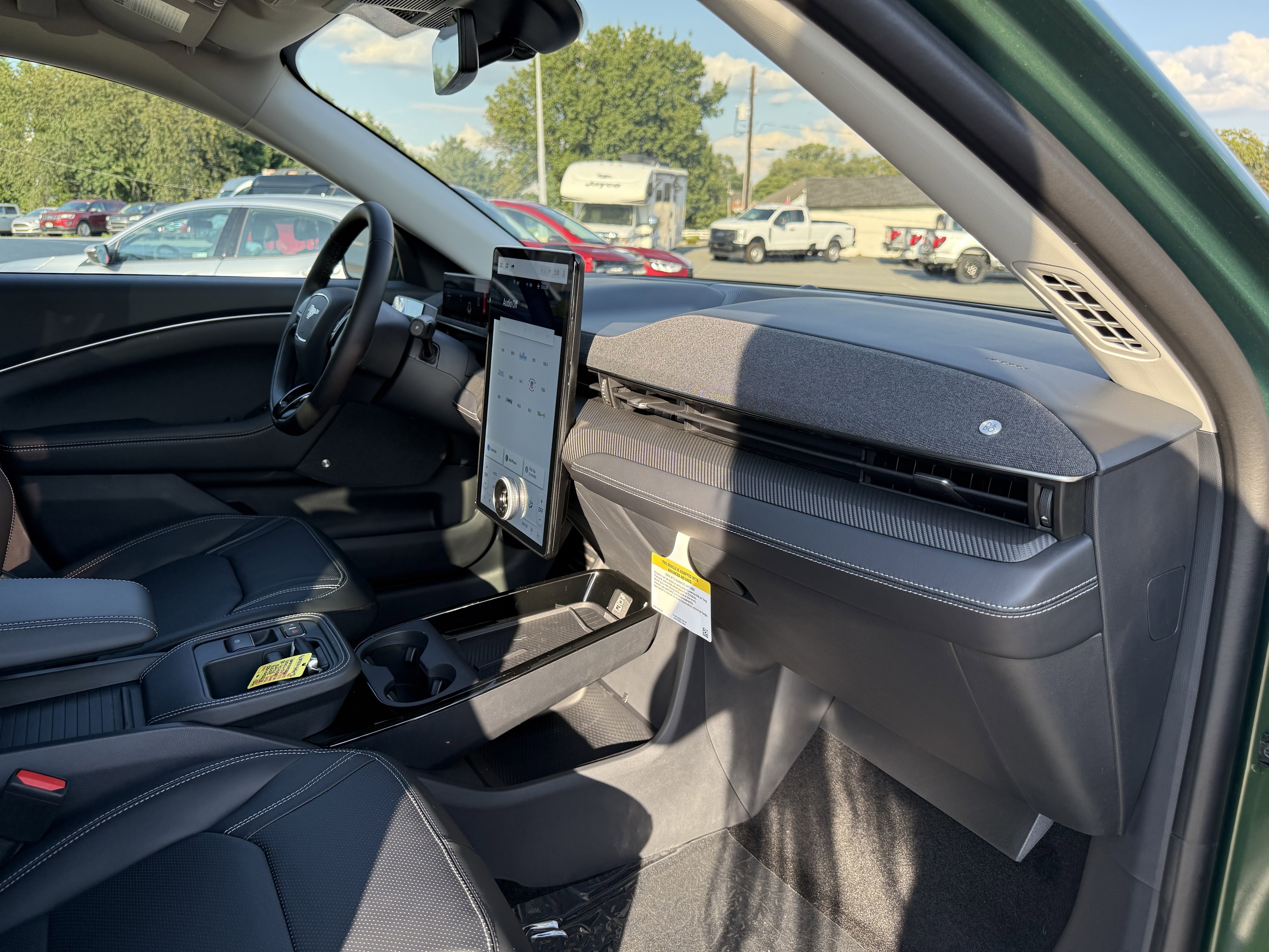 2025 Ford Mustang Mach-E Premium - Photo 36