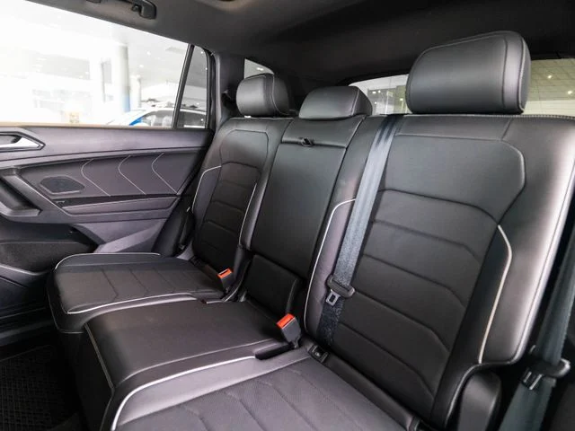 Certified Used 2024 Black Volkswagen 2.0T SEL R-Line image 29