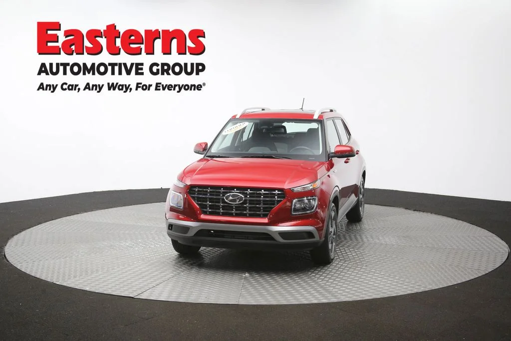 Used 2025 Red Hyundai SEL image 55