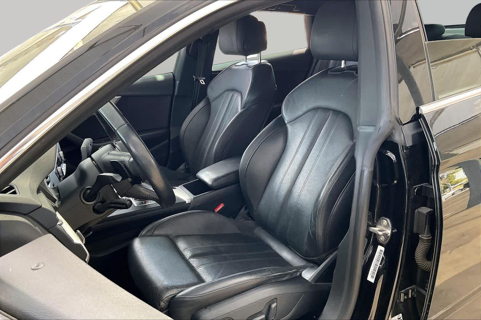 Used 2018 Mythos Black Metallic Audi Premium Plus image 8