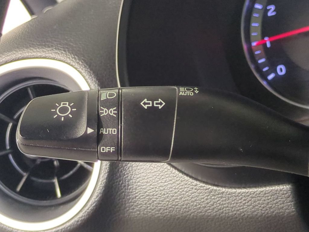 2024 Kia Forte LXS - Photo 26