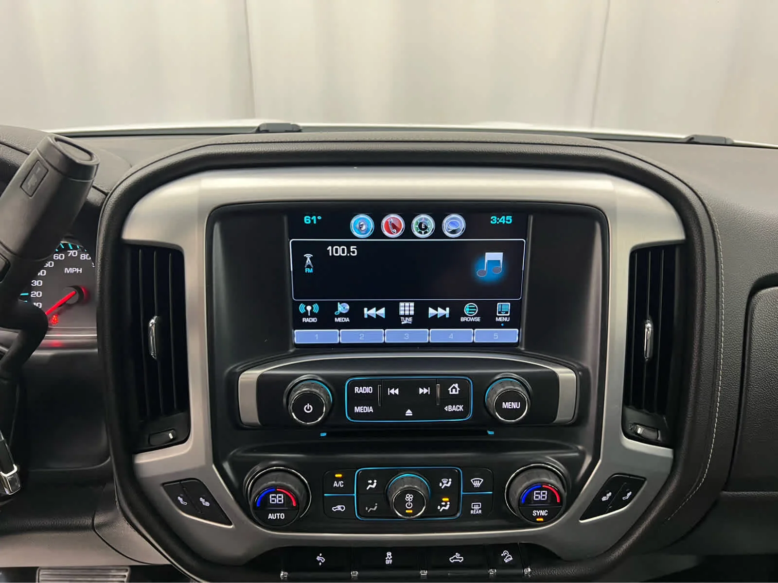 Used 2017 Summit White GMC SLT image 24