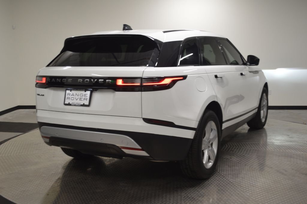 Used 2026 Fuji White Land Rover S image 5